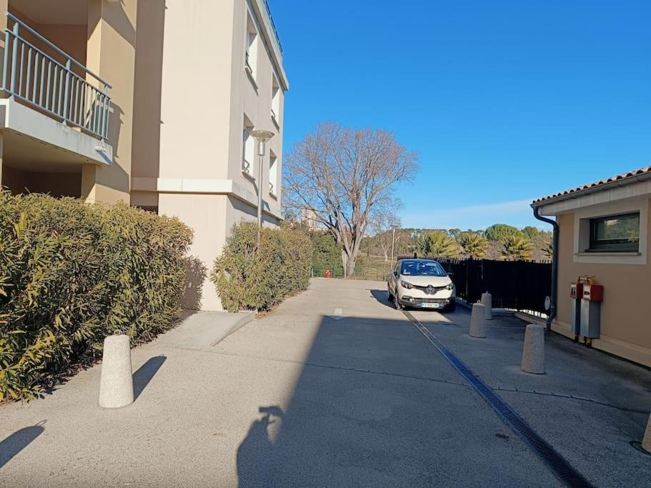 Green Studio Climatise, Vue Sur Golf Proche Montpellier Bagian luar foto